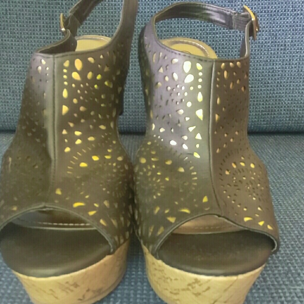 Cork style Wedge